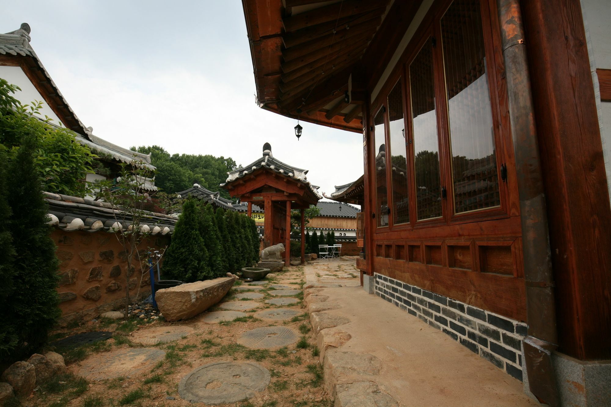 Gaeunchae 2 Hotel Jeonju Exterior photo