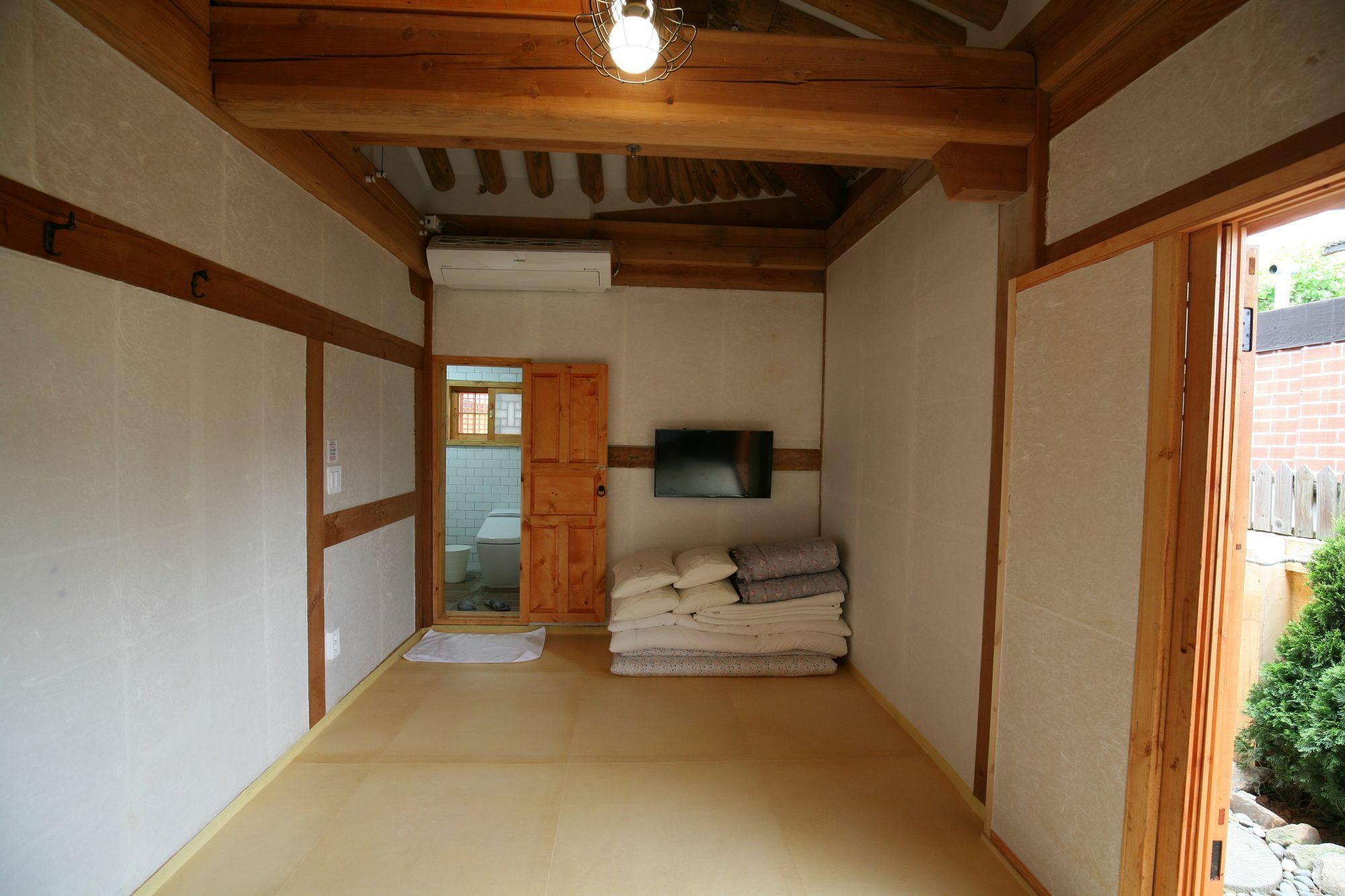 Gaeunchae 2 Hotel Jeonju Exterior photo