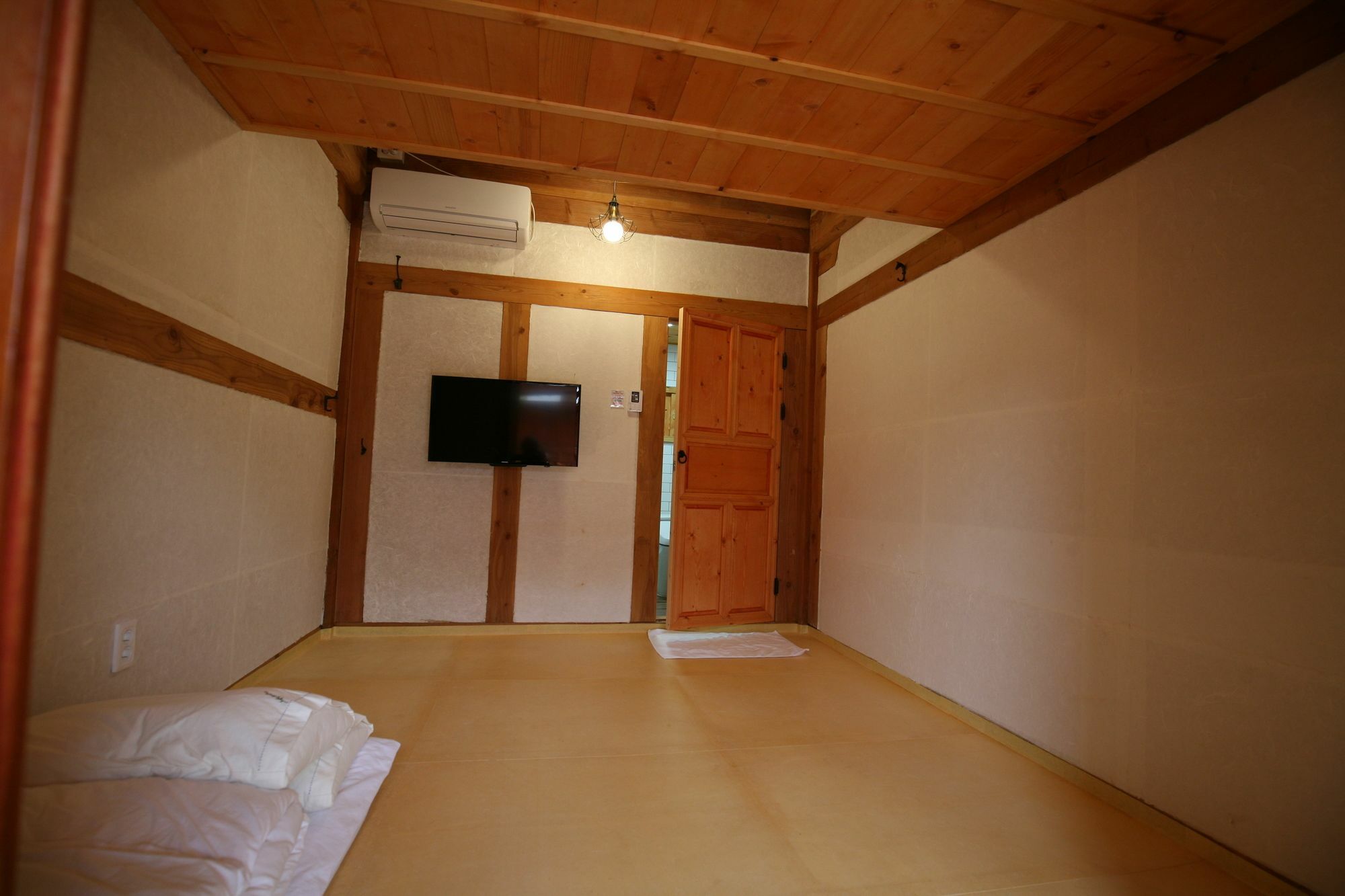 Gaeunchae 2 Hotel Jeonju Exterior photo