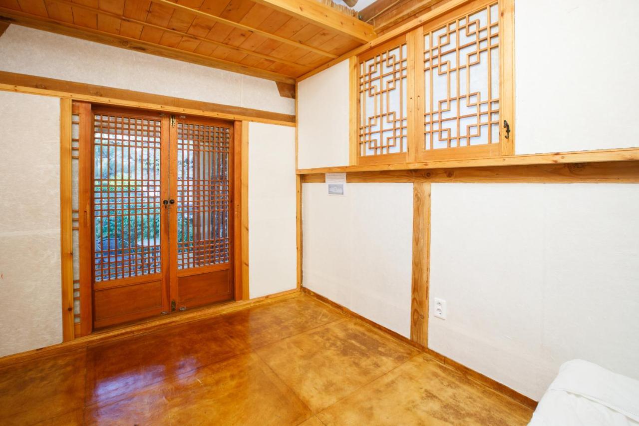 Gaeunchae 2 Hotel Jeonju Exterior photo